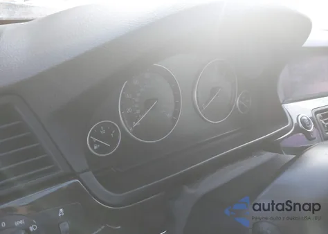 2013 BMW 535I xDrive из США, поврежденный, VIN WBAFU7C58DDU72392